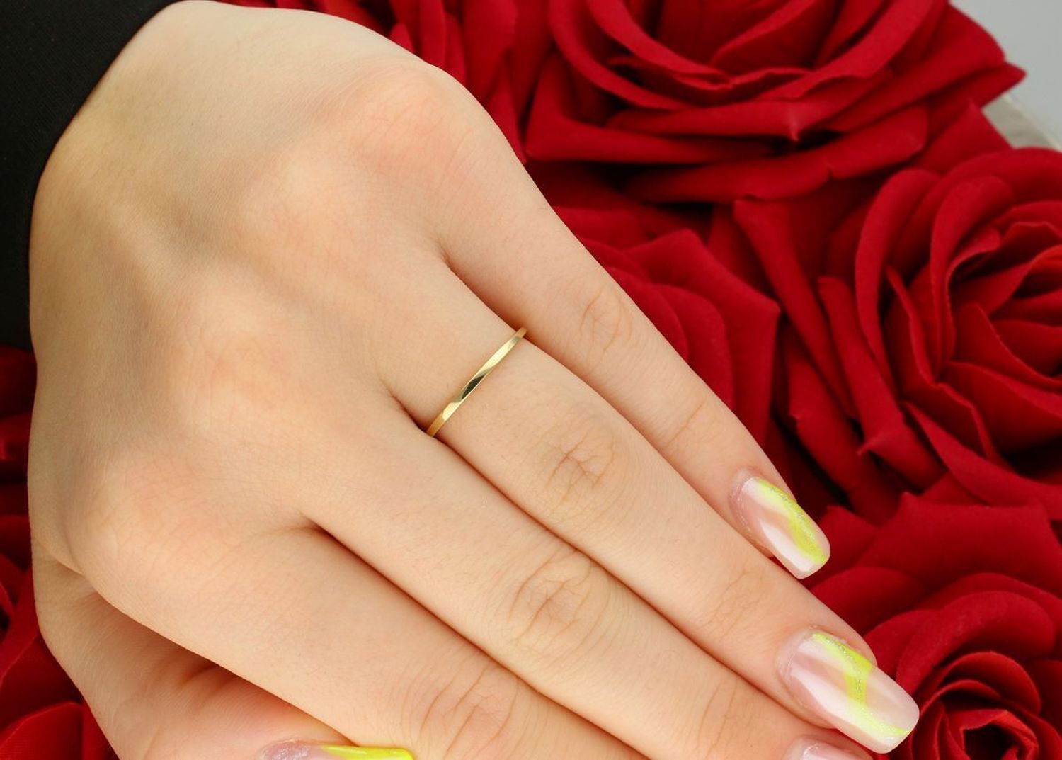 Złoty pierścionek z diamentem  Złoto 585 żółte  Rozmiar 11  1808 WG05-10.jpg